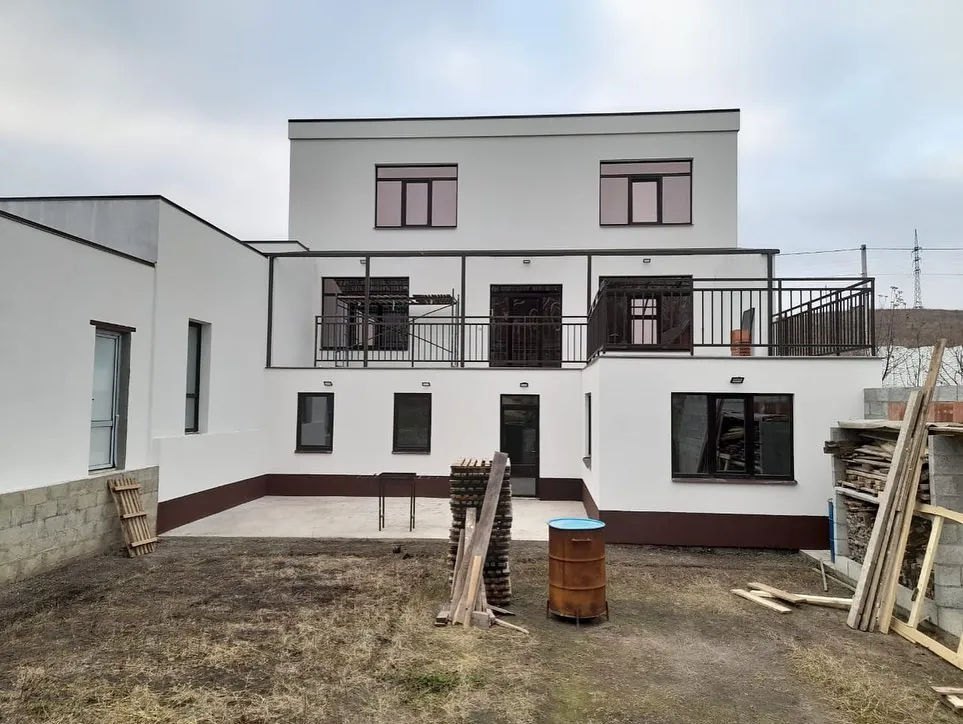 Плоская кровля и балконы
