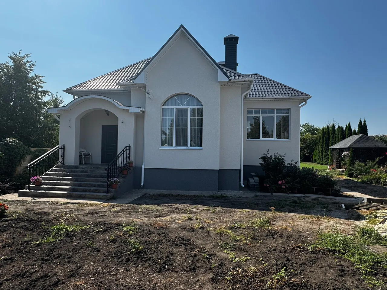 Короед и мраморная крошка