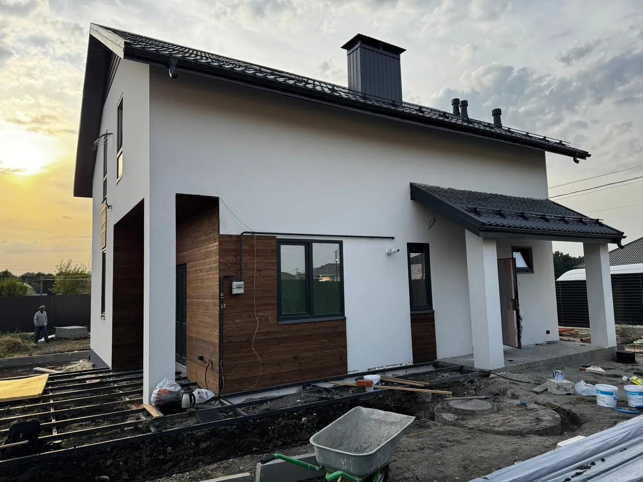 Штукатурка и вставки под дерево, ракурс 4