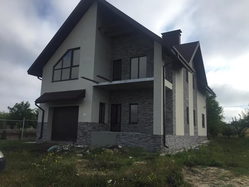 Серый камень и штукатурка, ракурс 5