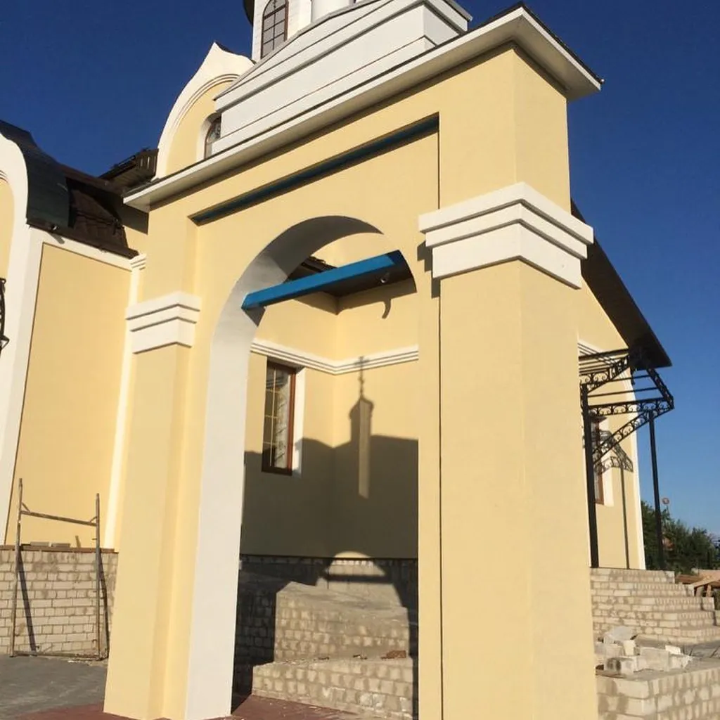 Арки и карнизы, ракурс 3