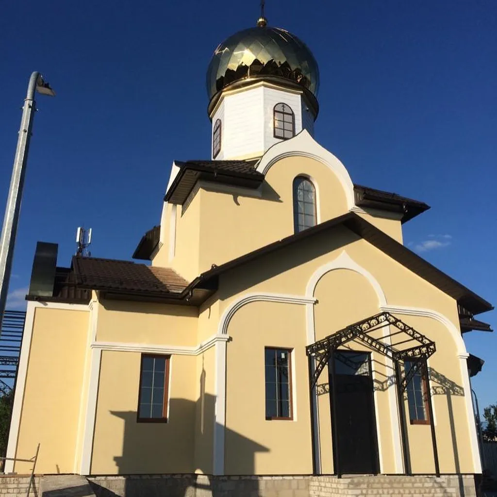 Арки и карнизы, ракурс 4